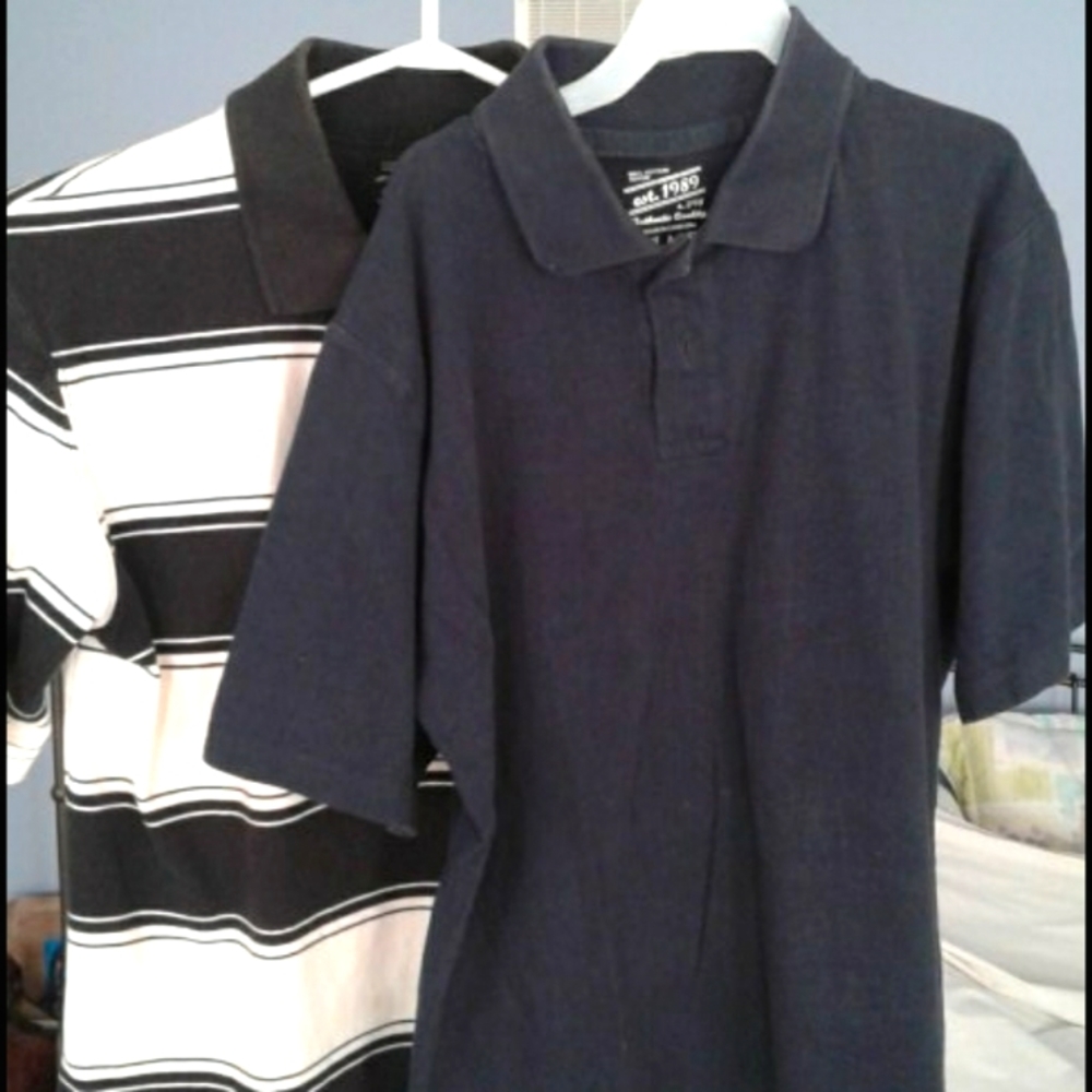2 polo shirts